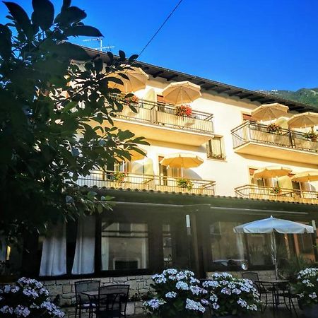 Albergo Al Pescatore Brenzone sul Garda Eksteriør billede