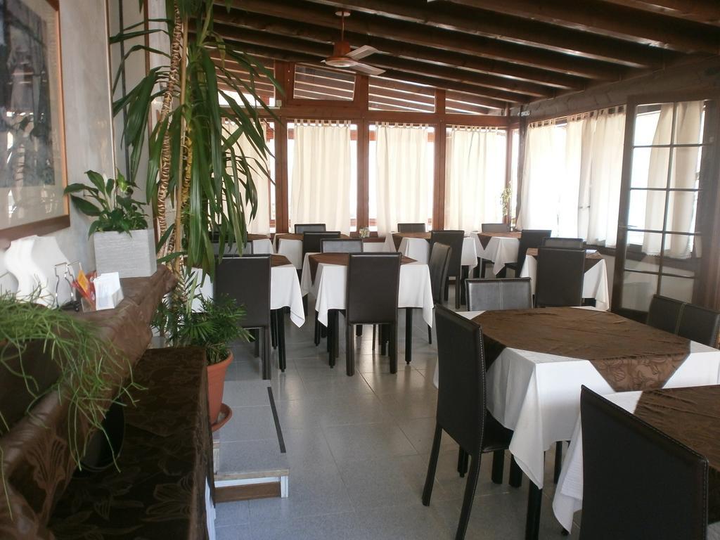 Albergo Al Pescatore Brenzone sul Garda Eksteriør billede