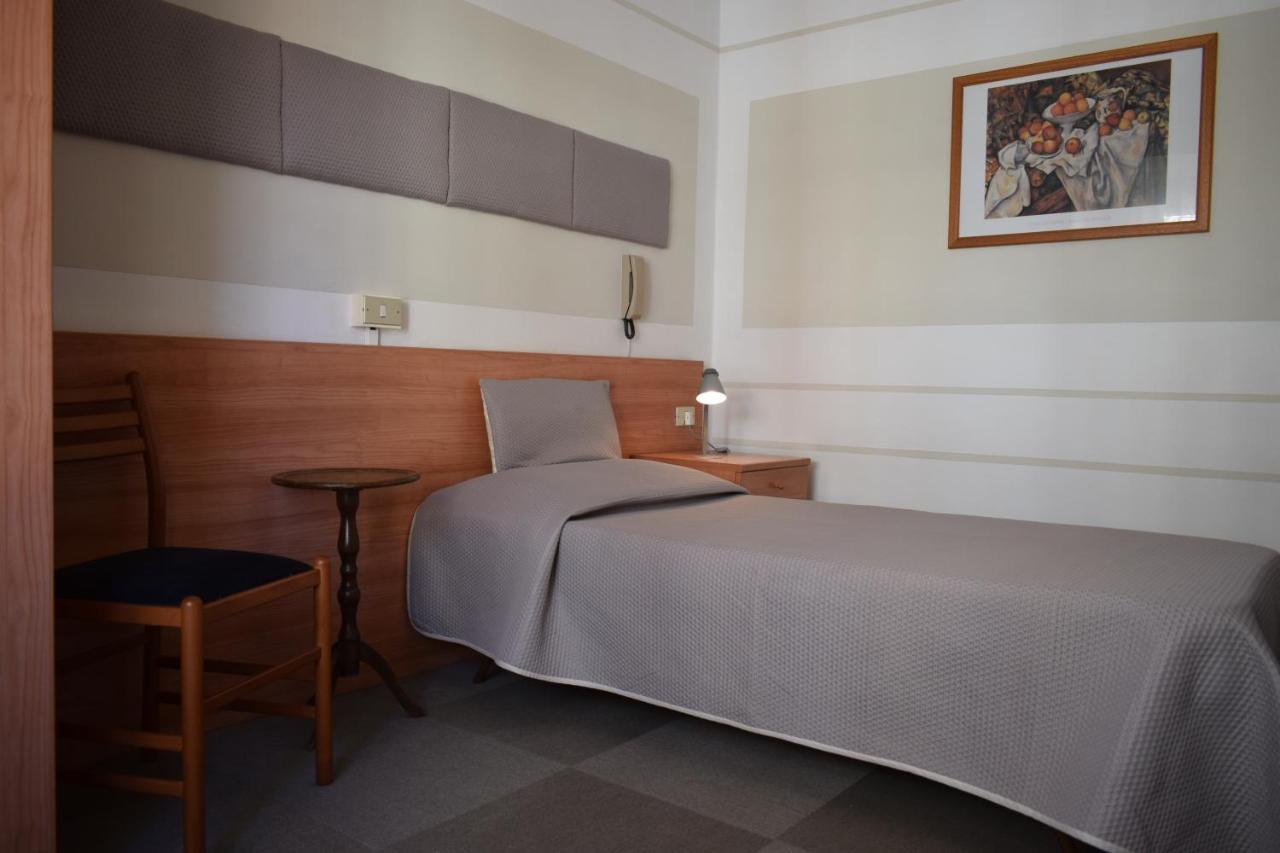 Albergo Al Pescatore Brenzone sul Garda Eksteriør billede