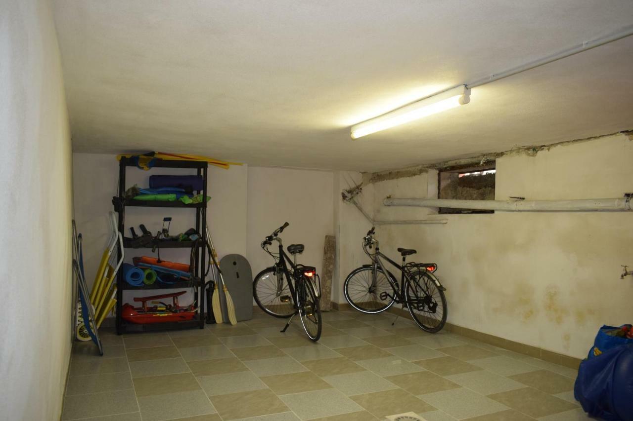 Albergo Al Pescatore Brenzone sul Garda Eksteriør billede
