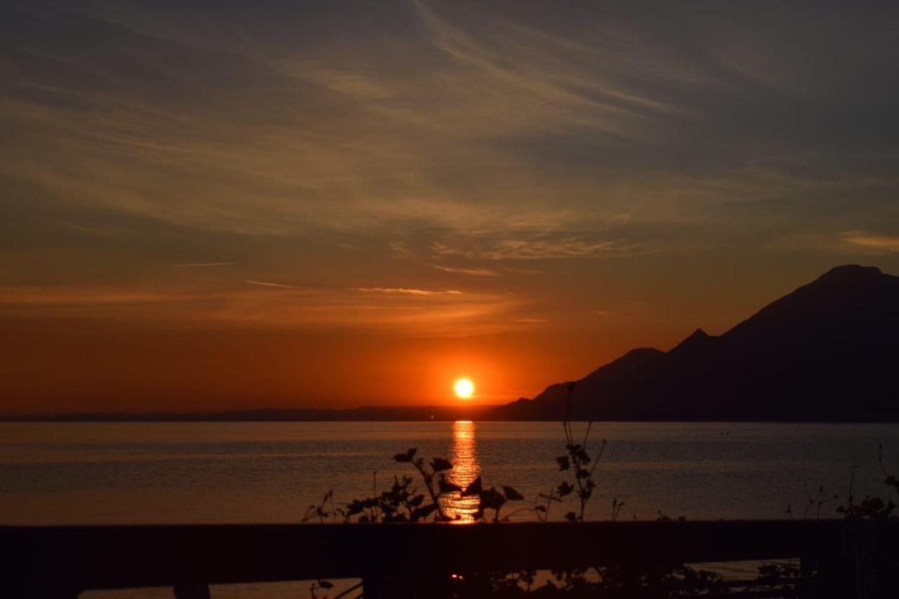 Albergo Al Pescatore Brenzone sul Garda Eksteriør billede