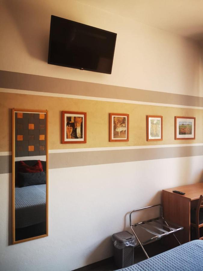 Albergo Al Pescatore Brenzone sul Garda Eksteriør billede