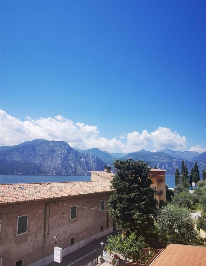 Albergo Al Pescatore Brenzone sul Garda Eksteriør billede